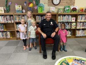 Chief Irwin visited with us this morning at the library! Thank you so much for taking the time to read us stories, handing out sticker badges, and answering our questions.